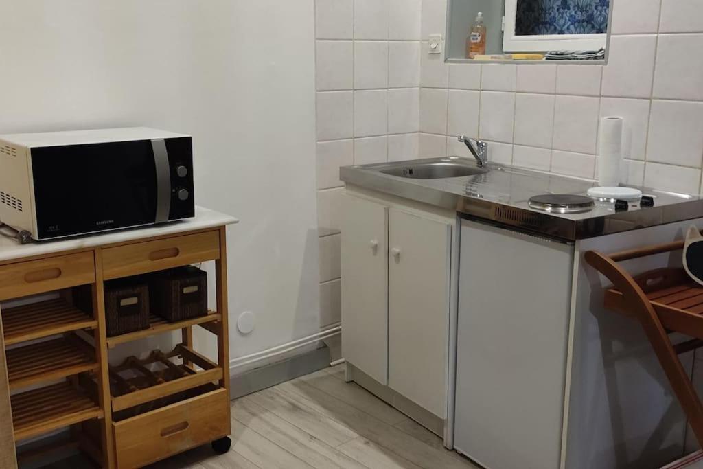 Appartement Cosy A 2 Pas Des Rues Pietonnes Chalon-sur-Saône Exteriör bild